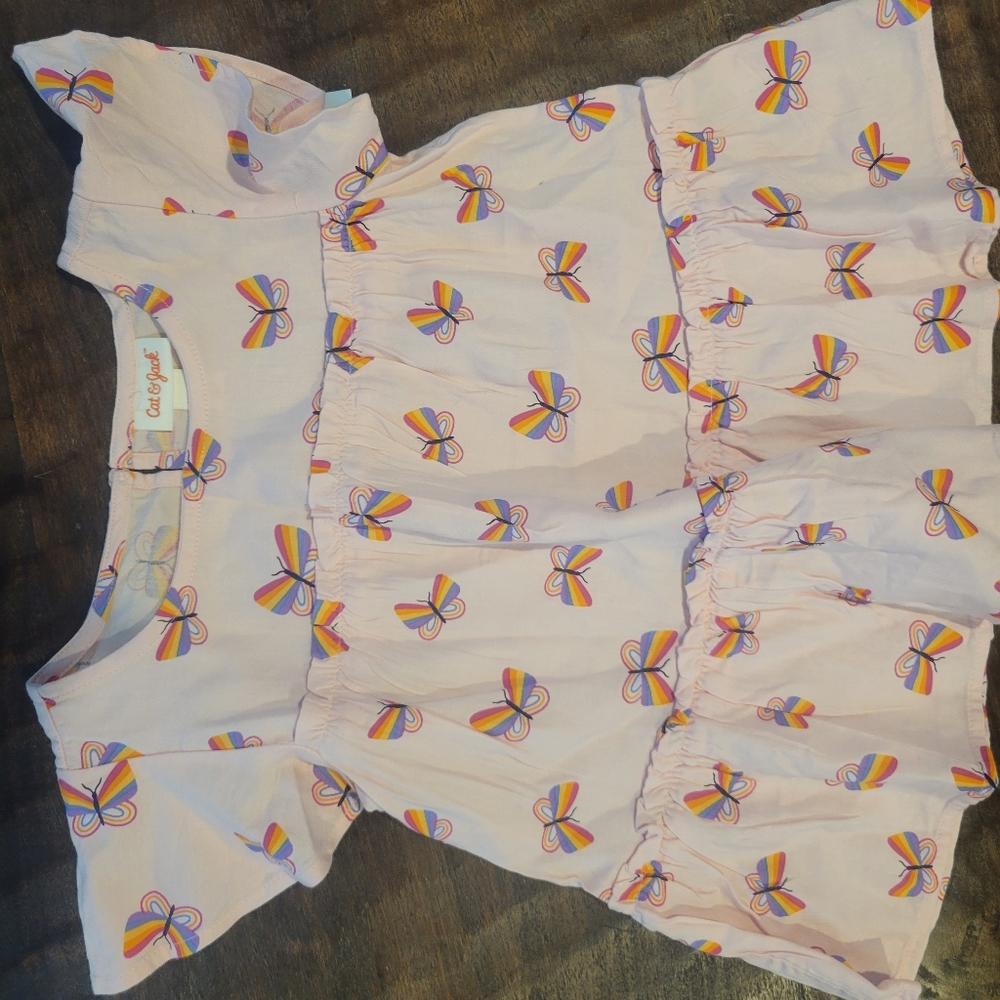 Girls XS 4/5 Butterfly flutter sleeved shirt